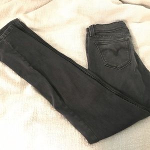 Levi’s skinny jeans